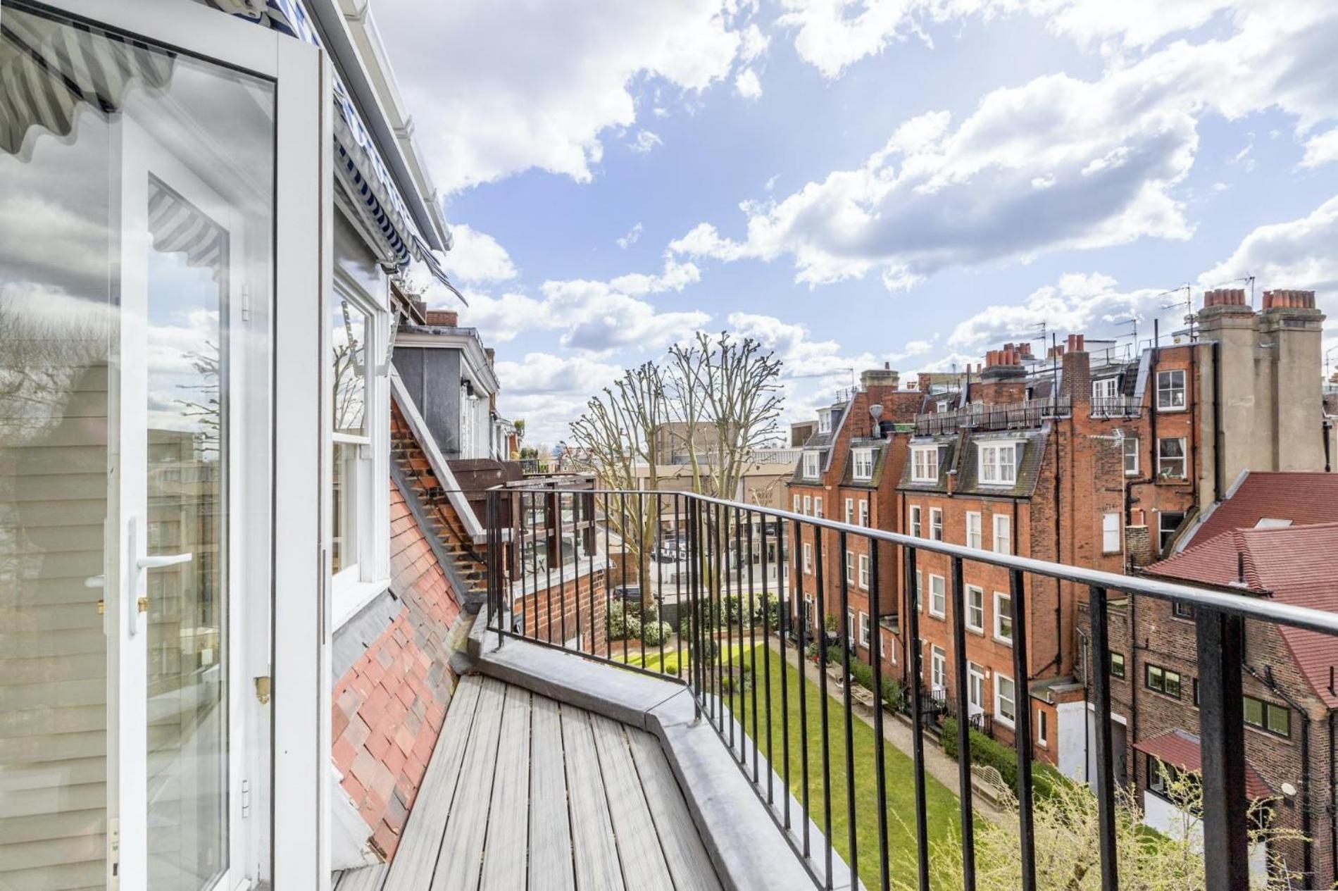 The Baby'S Breath 2 Bedroom With Patio In Chelsea London Exterior photo