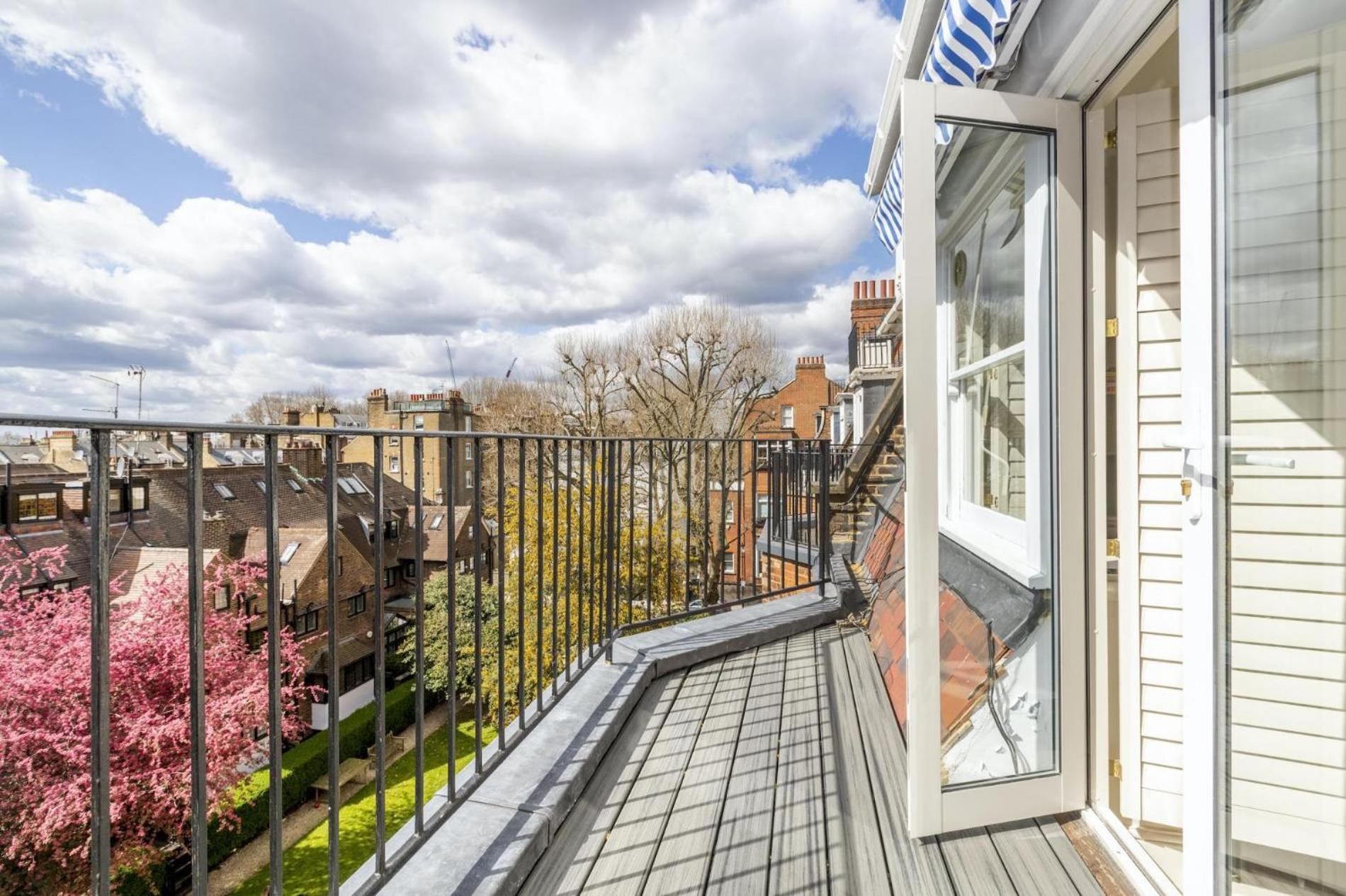 The Baby'S Breath 2 Bedroom With Patio In Chelsea London Exterior photo