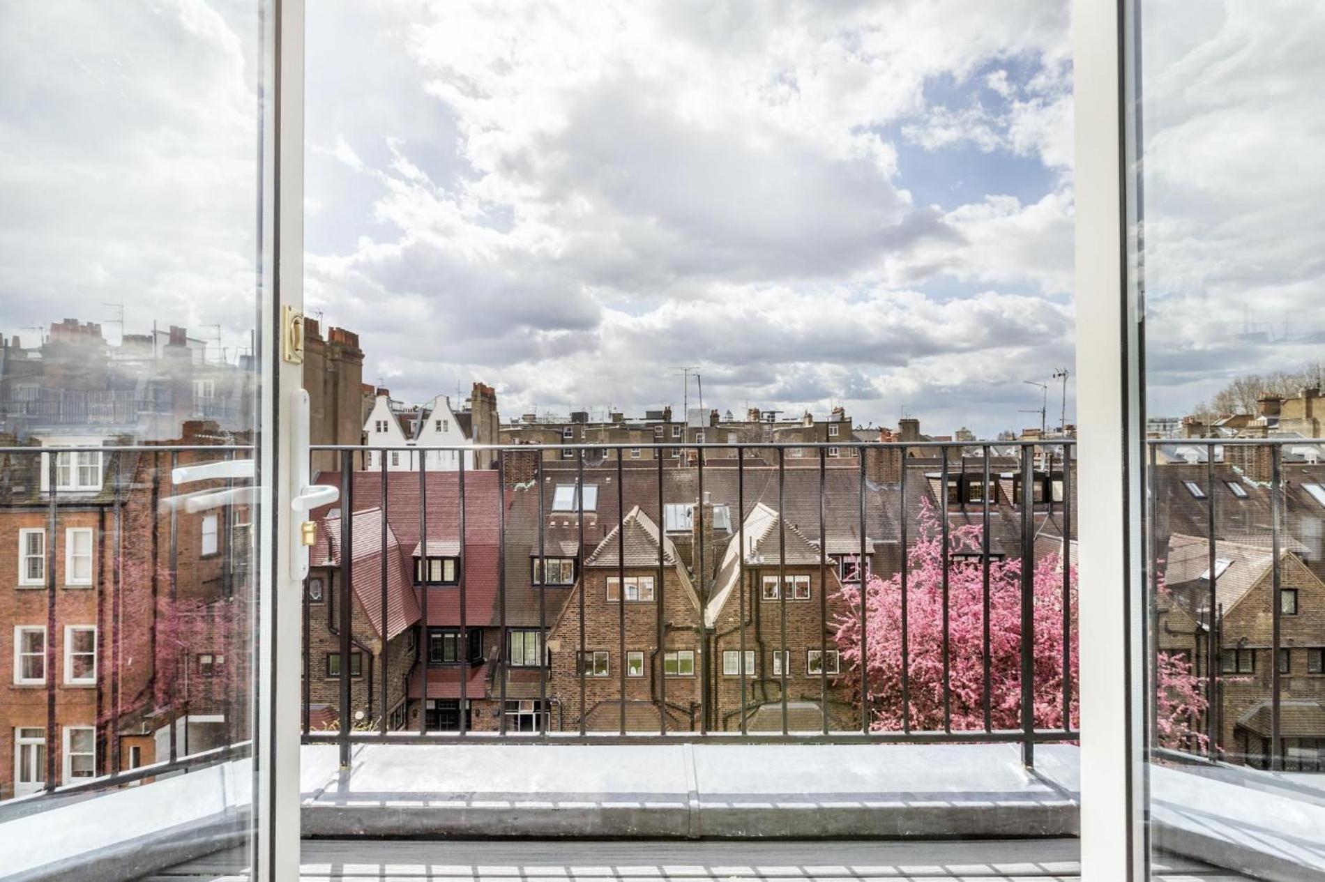 The Baby'S Breath 2 Bedroom With Patio In Chelsea London Exterior photo